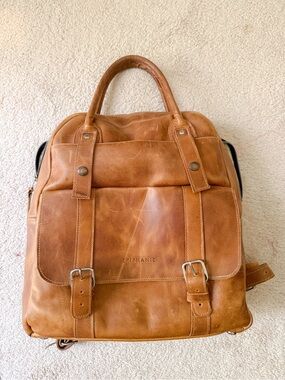 Epiphanie Genuine Leather Camera Bag